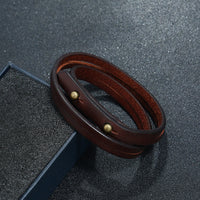 Bracelet à boucle robuste en cuir multicouche vintage de KarmaRipple
