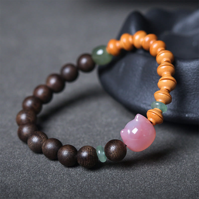 KarmaRipple's 6mm Qinan Agarwood Olive Pit Yanyuan Agate Cat Shape Balance Bracelet p3
