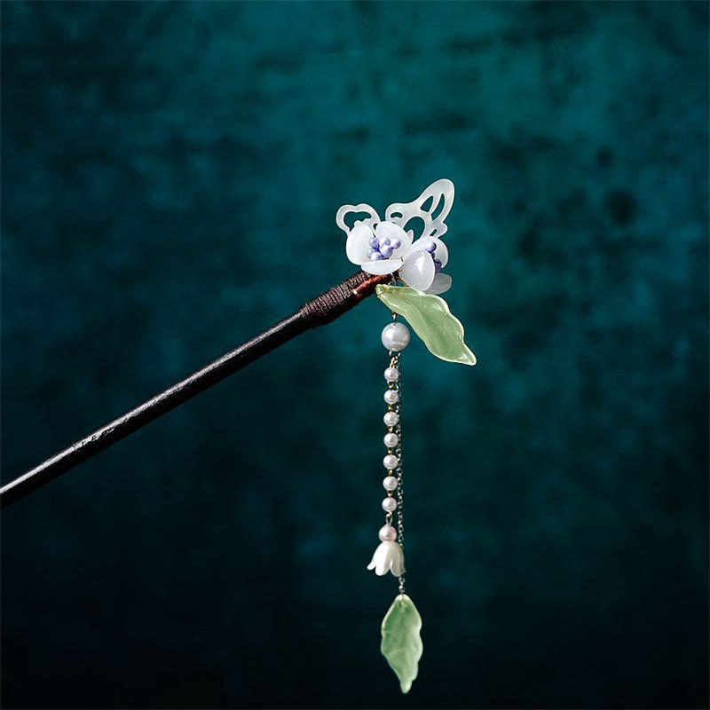 KarmaRipple's Pearl Flower Leaf Butterfly Happiness Hairpin p1