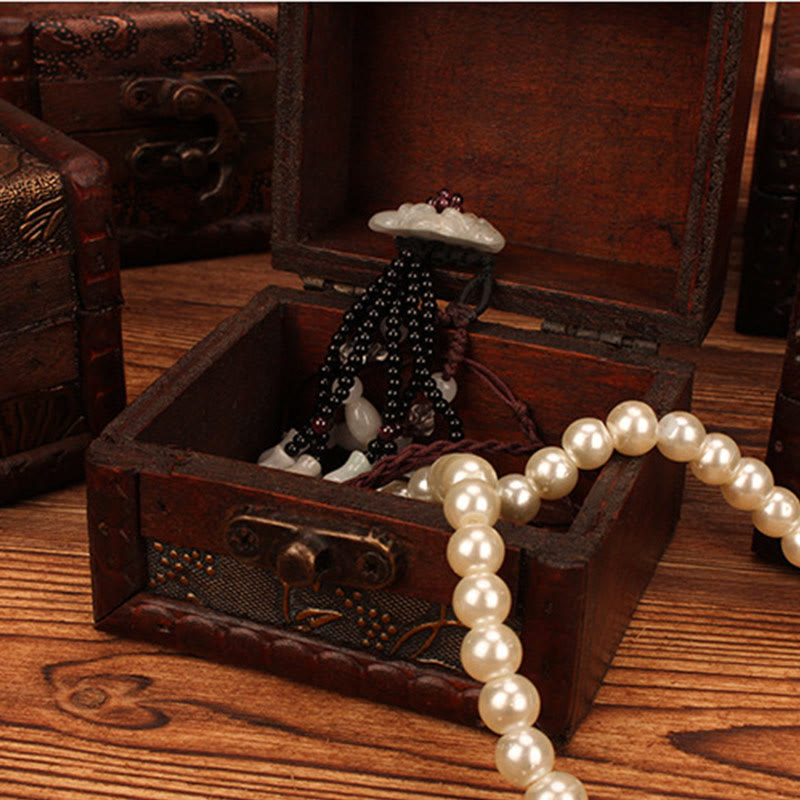 KarmaRipple's Retro Small Square Wood Jewelry Box Lotus Grass Flower Grape Bronze Coin Daffodil Jewelry Storage Box p18
