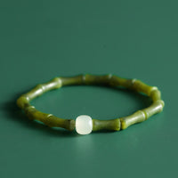 Bracelet d'abondance en jade et bambou vert de KarmaRipple