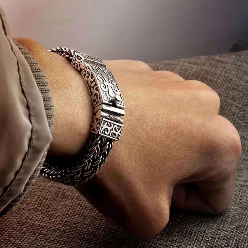 KarmaRipple's Retro Vine Totem Pattern Woven Balancing Chain Bracelet p9