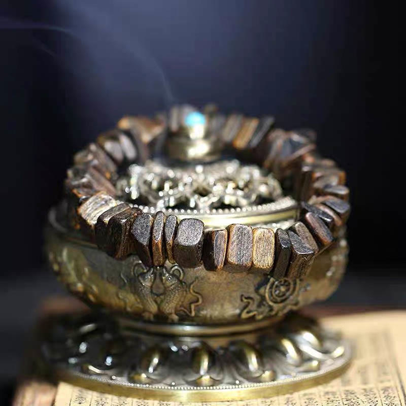 KarmaRipple's Tarakan Agarwood Square Beadwork Strength Bracelet p1