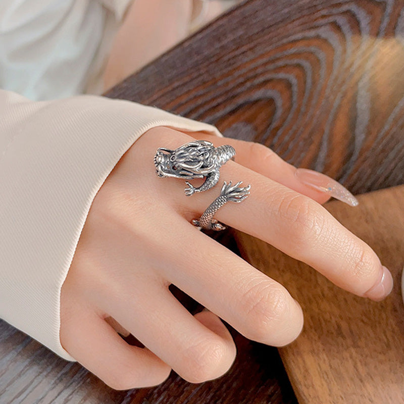 KarmaRipple's Vintage 925 Sterling Silver Year Of The Dragon Design Fortune Metal Ring p8