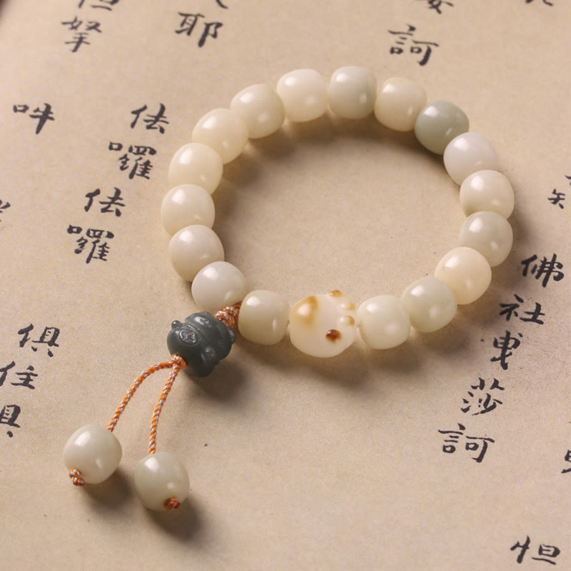 KarmaRipple's Fortunate Cat Bodhi Seed Cat Paw Peace Bracelet p1