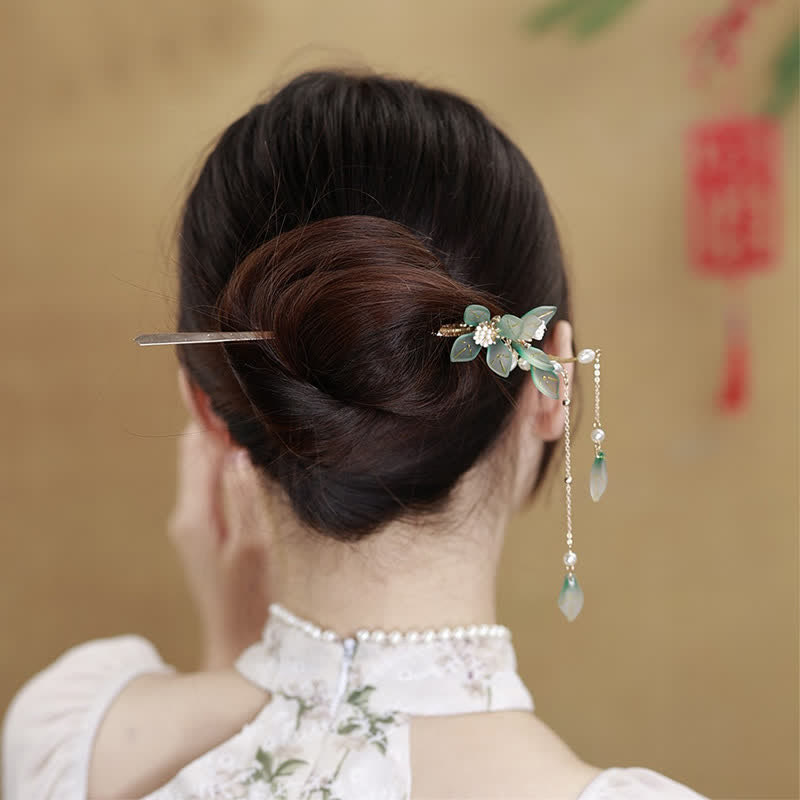 KarmaRipple's Flower Leaf Pearl Peace Tassel Hairpin p1