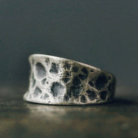 Bague de protection en argent sterling 925 à texture bosselée de KarmaRipple