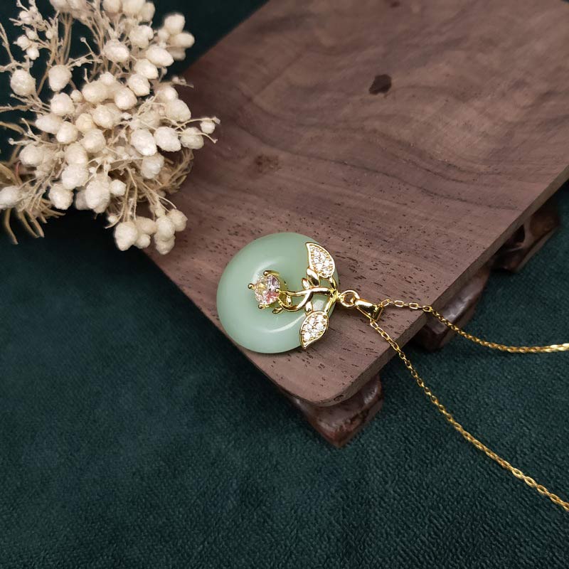 KarmaRipple's Round Jade Leaf Blessing Fortune Pendant Chain Necklace p6