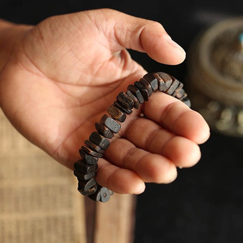 KarmaRipple's Tarakan Agarwood Square Beadwork Strength Bracelet p5